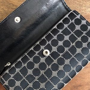 Kate Spade Wallet - Noel print